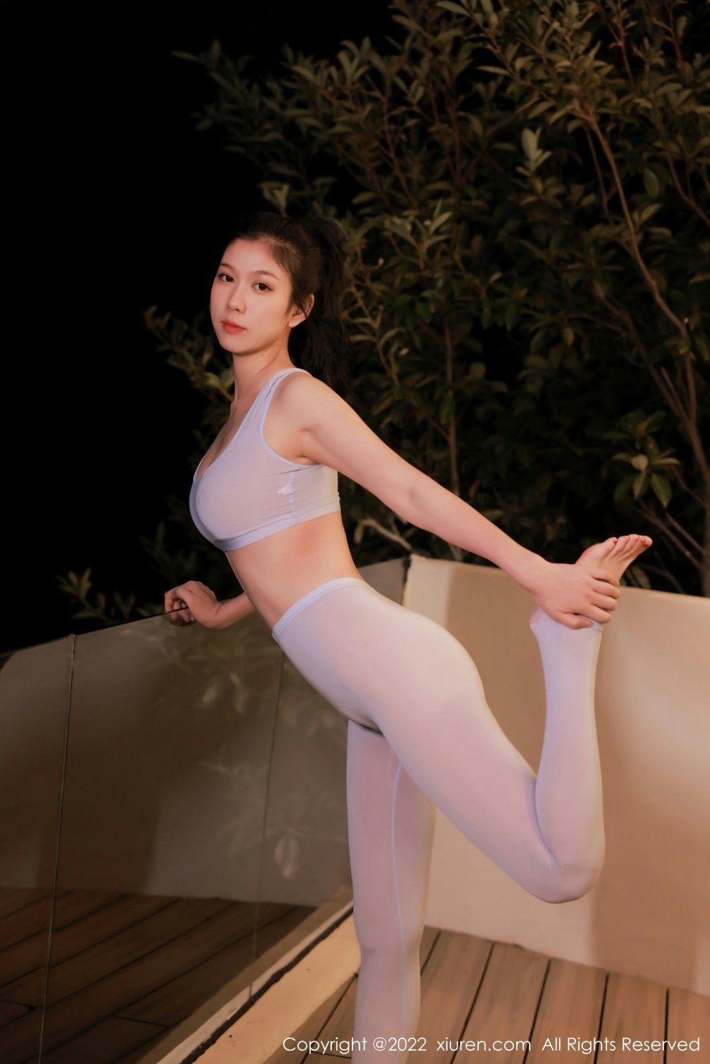 [XiuRen秀人网]No4678李雅柔182CM性感丝袜-[秀人套图]