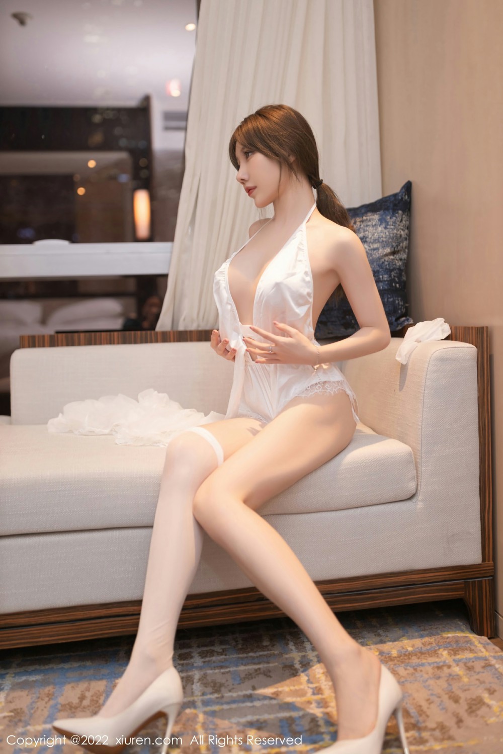 [XiuRen秀人网]No4680白幼幼曼妙身姿-[秀人套图]