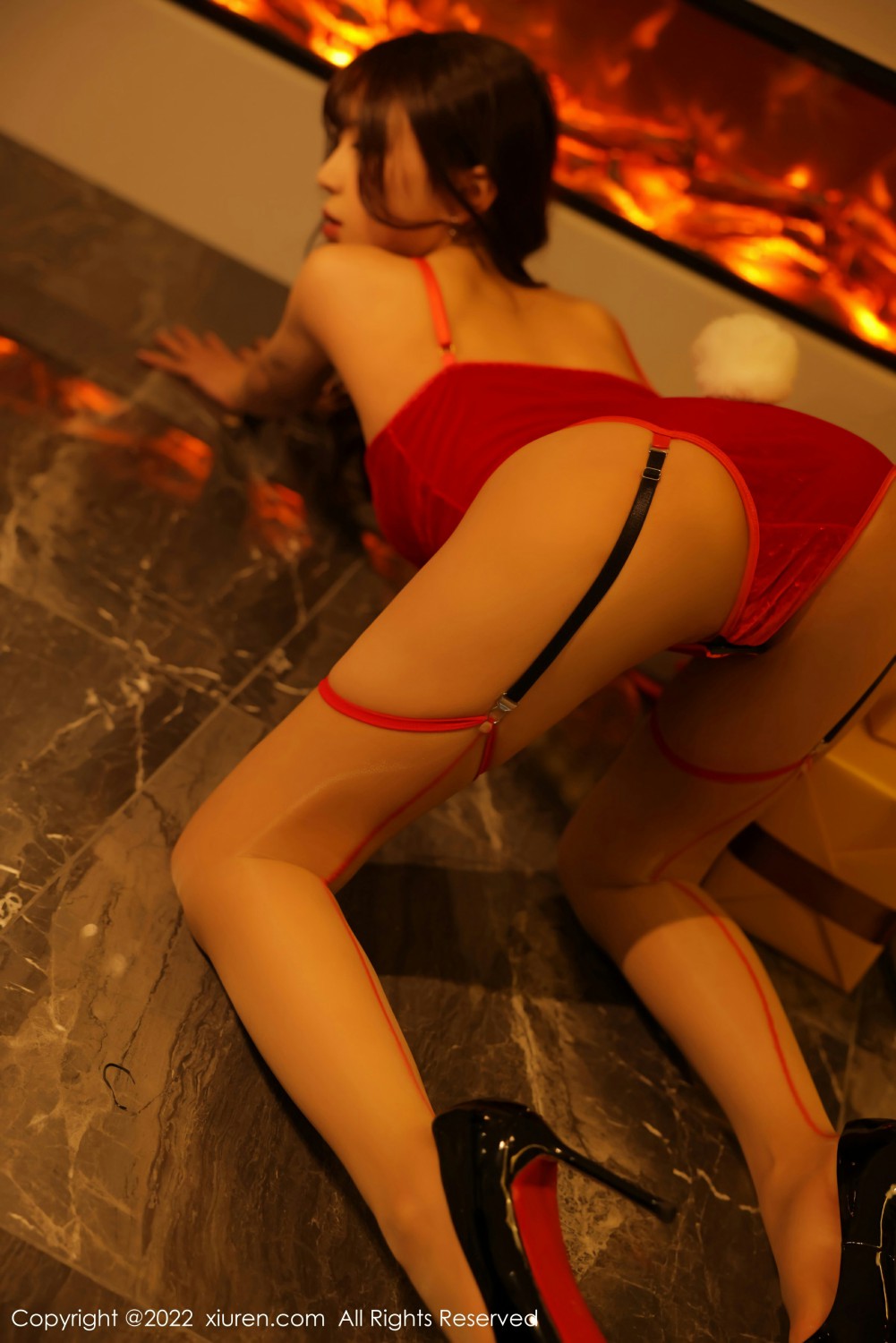 [XiuRen秀人网]No4686tina-甜仔红色吊带-[秀人套图]