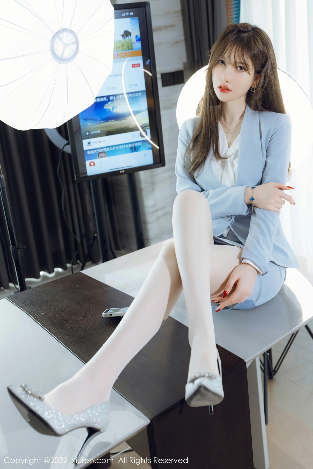 [XiuRen秀人网]No4658美桃酱制服系列-[秀人套图]