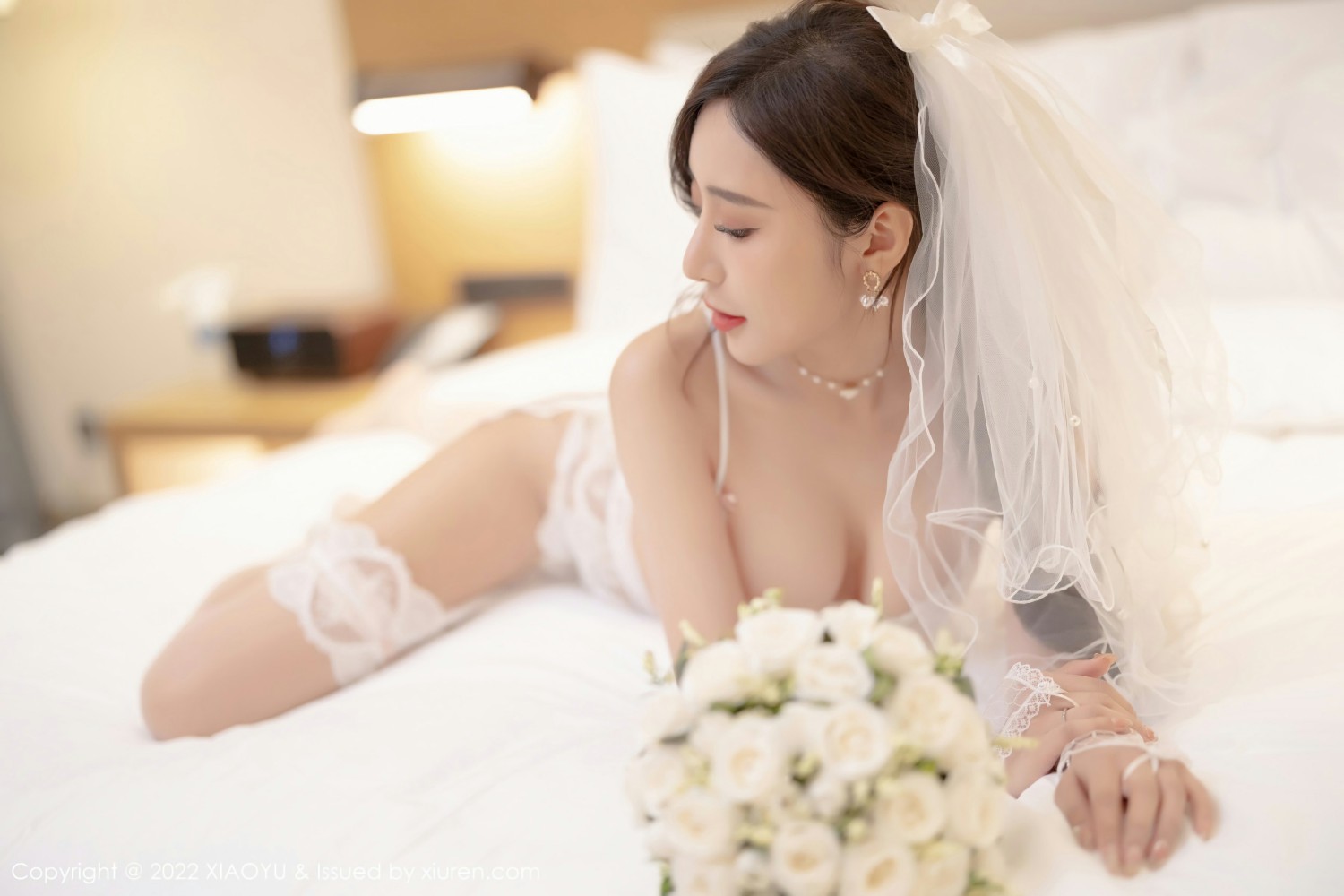 [XIAOYU语画界]VOL733王馨瑶yanni白色婚纱-[秀人套图]