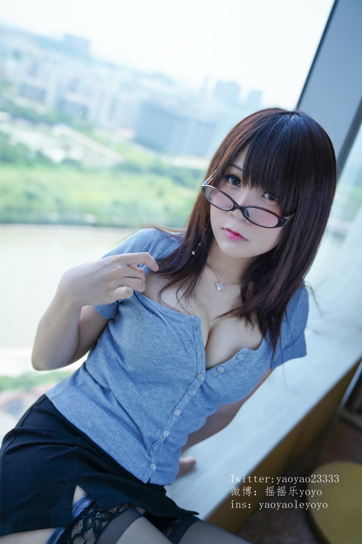 软妹摇摇乐—御姐（上）-COSPLAY