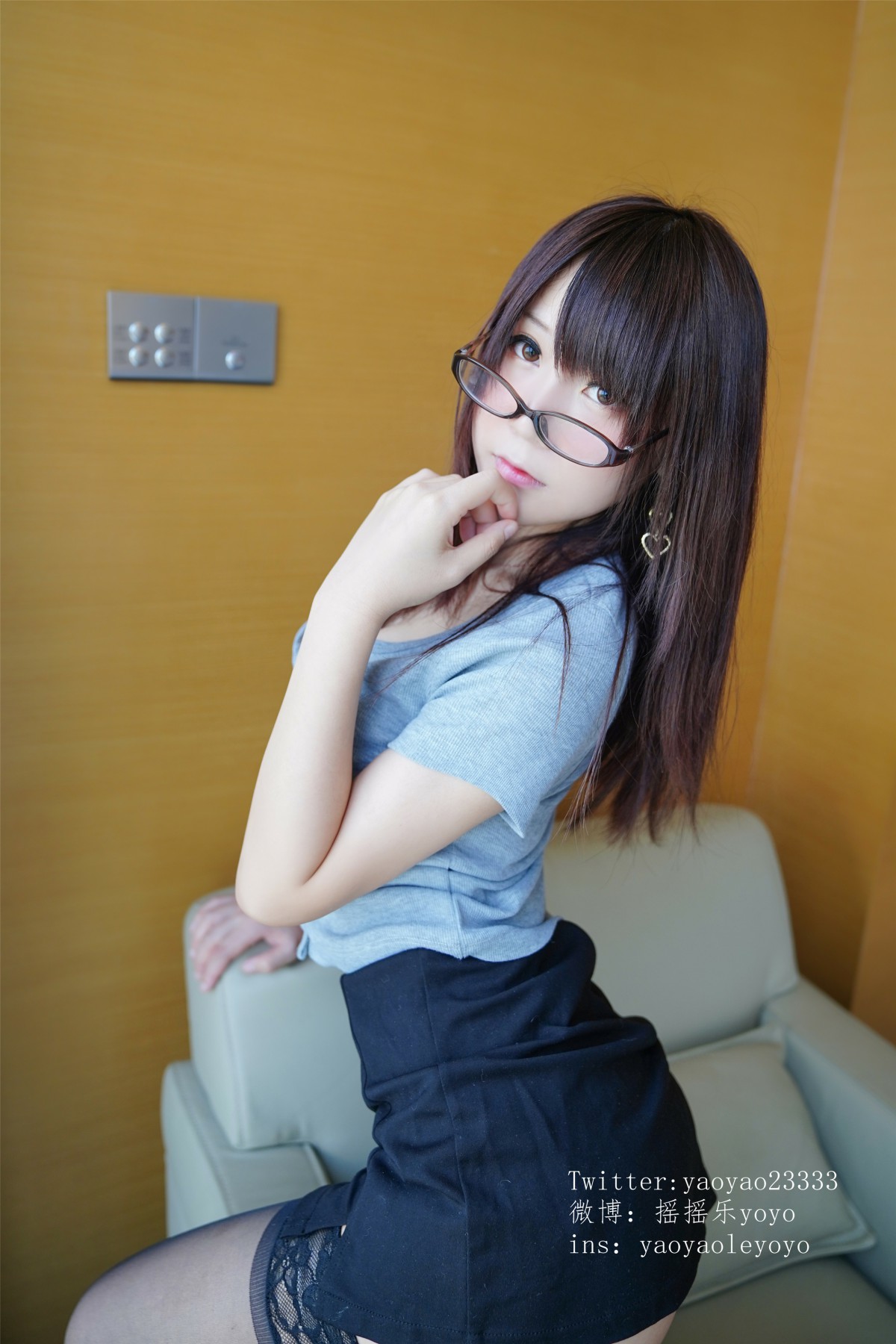 软妹摇摇乐—御姐（上）-COSPLAY