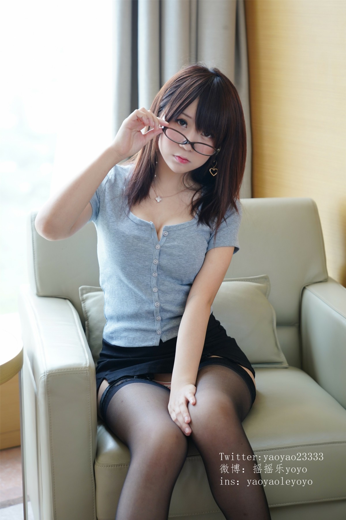 软妹摇摇乐—御姐（上）-COSPLAY