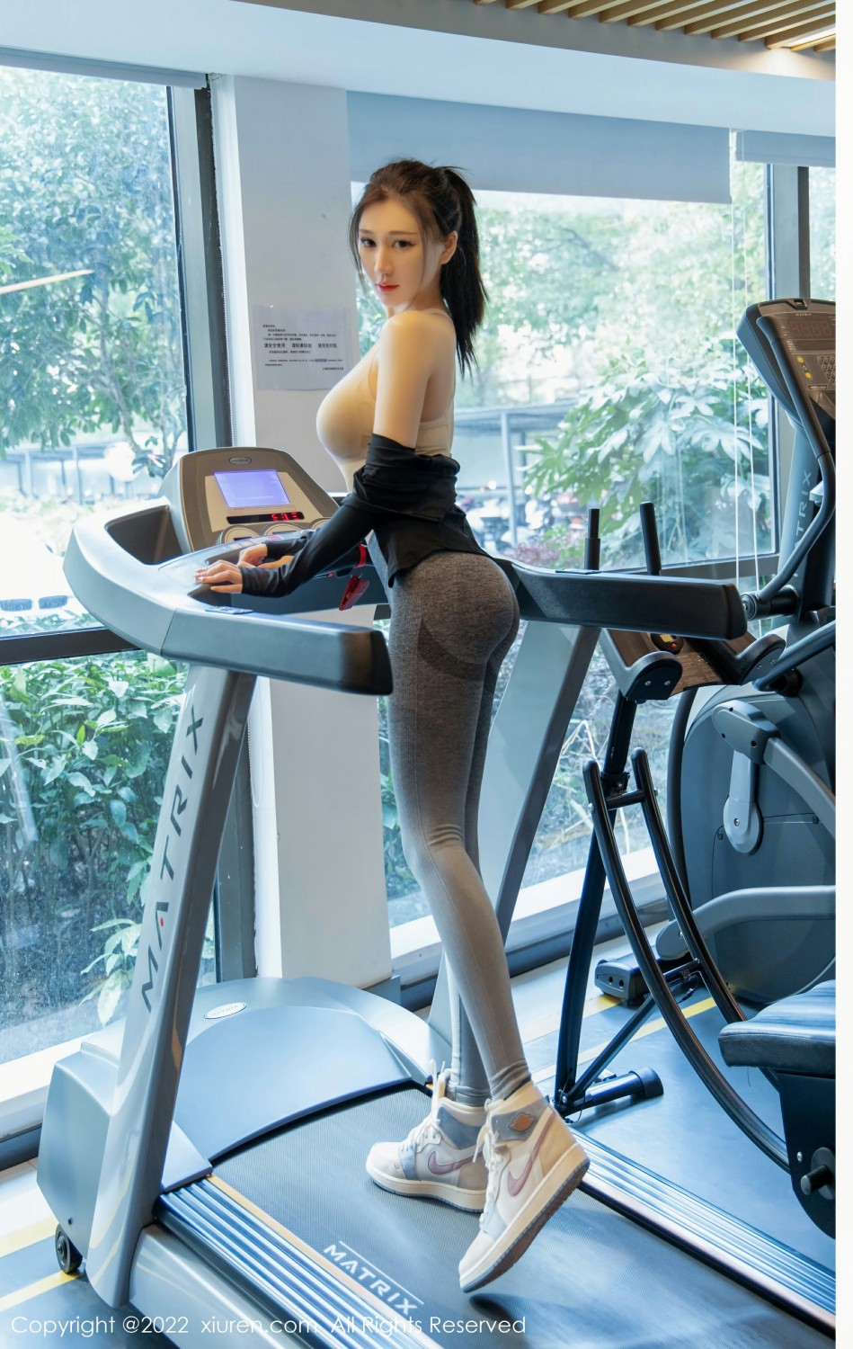 [XiuRen秀人网]No4703顾乔楠Cora健身房写真-[秀人套图]