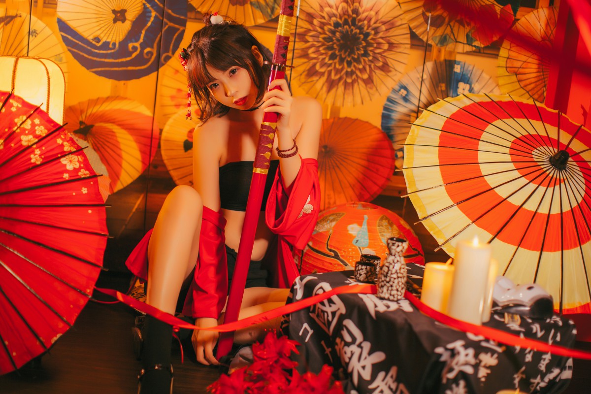 [Cosplay]疯猫ss-红色羽衣-COSPLAY