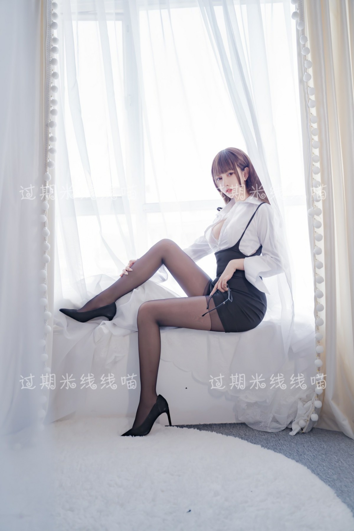 过期米线喵喵–OL装-过期米线线喵-福利社-COSPLAY