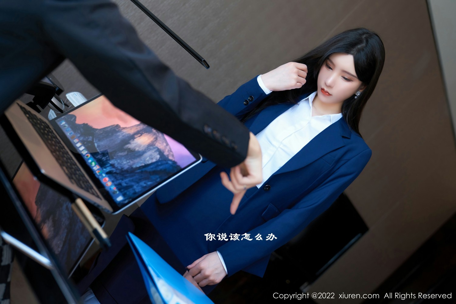 [XiuRen秀人网]No4708周于希Sally职场风云-[秀人套图]