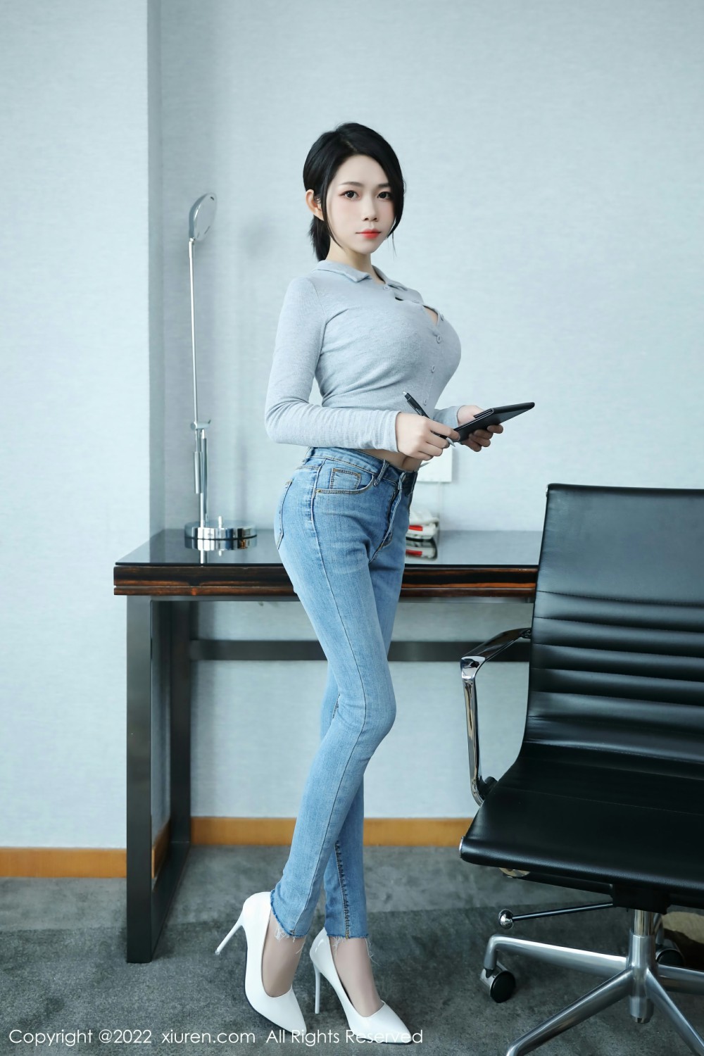 [XiuRen秀人网]No4711娜娜子呀撩人心扉-[秀人套图]