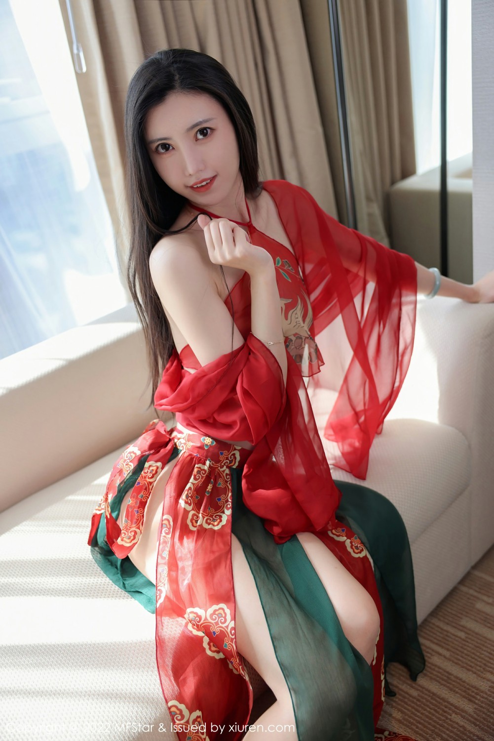 [MFStar模范学院]VOL560吴思晚古典装扮-[秀人套图]