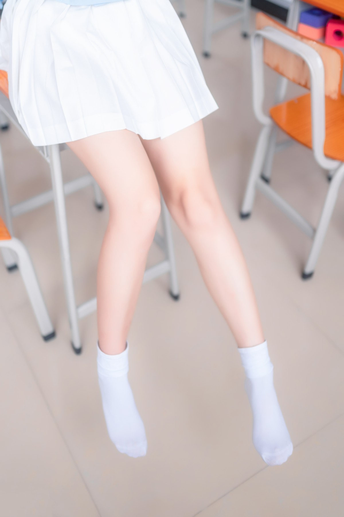 [喵糖映画]VOL009小黄鸭与白丝-COSPLAY