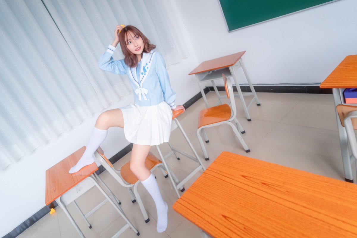 [喵糖映画]VOL009小黄鸭与白丝-COSPLAY