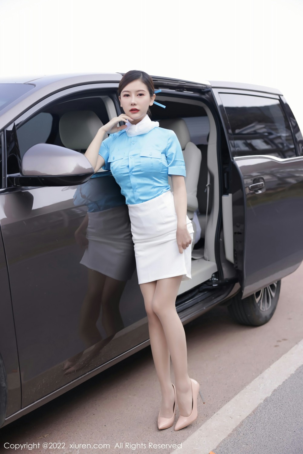 [XiuRen秀人网]No4730尹甜甜空姐诱惑-[秀人套图]