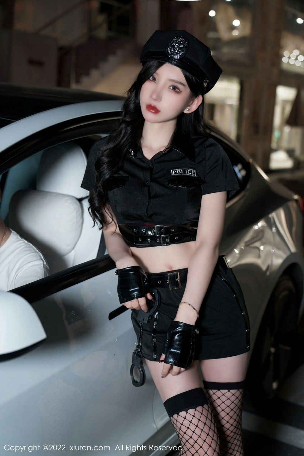 [XiuRen秀人网]No4741周于希Sally性感女警官-[秀人套图]