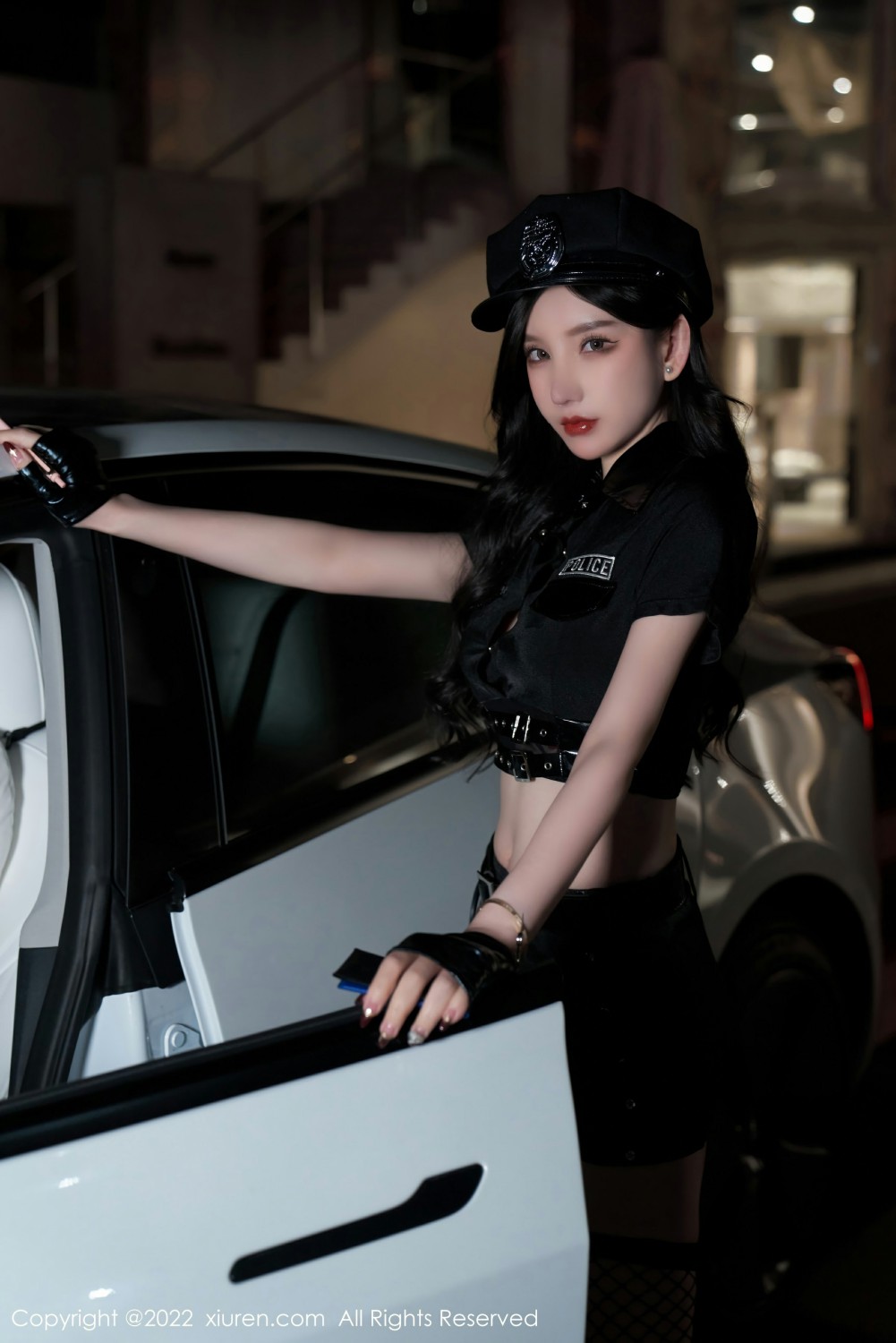 [XiuRen秀人网]No4741周于希Sally性感女警官-[秀人套图]