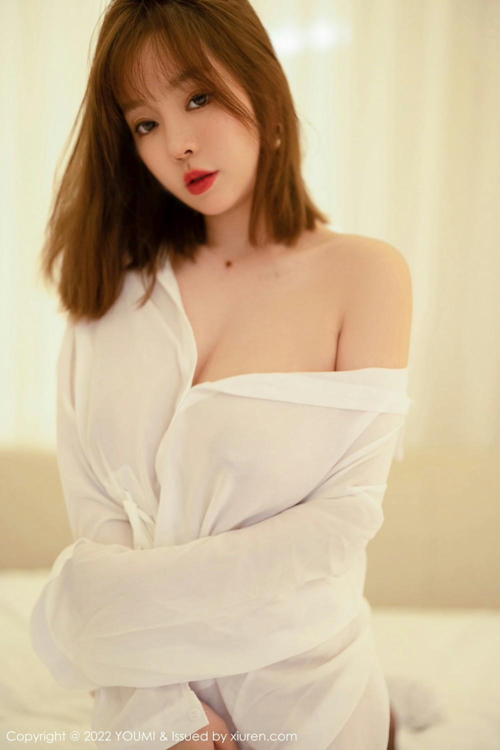 [YOUMI尤蜜荟]VOL767王雨纯黑色蕾丝-[秀人套图]