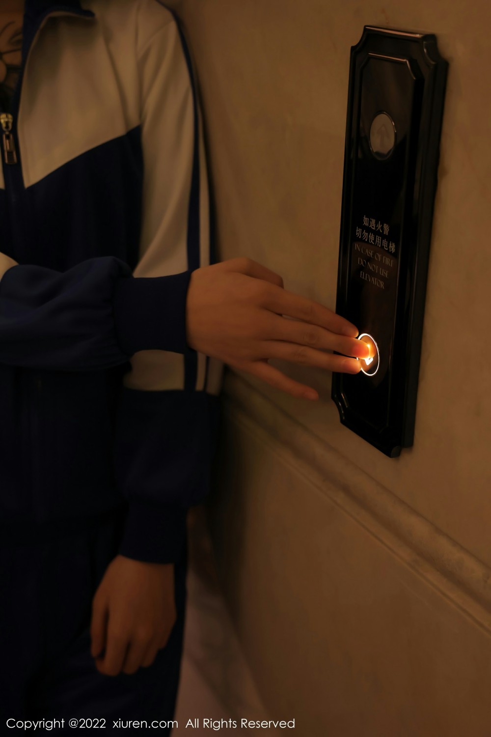 [XiuRen秀人网]No4838奶瓶-[秀人套图]