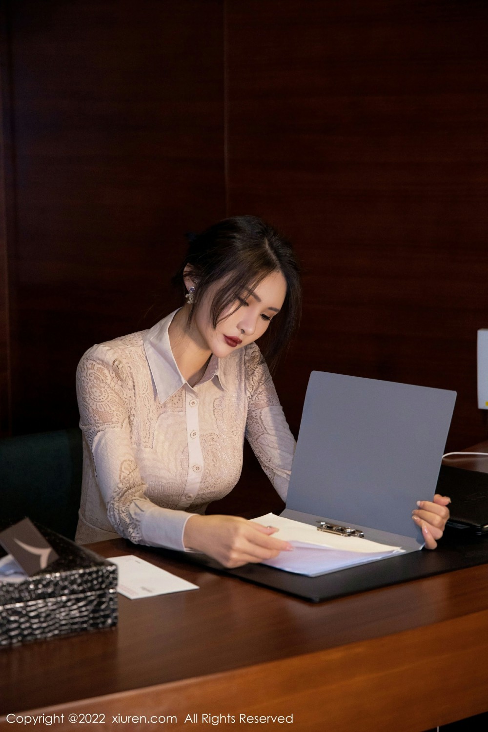 [XiuRen秀人网]No4874Emily尹菲-[秀人套图]