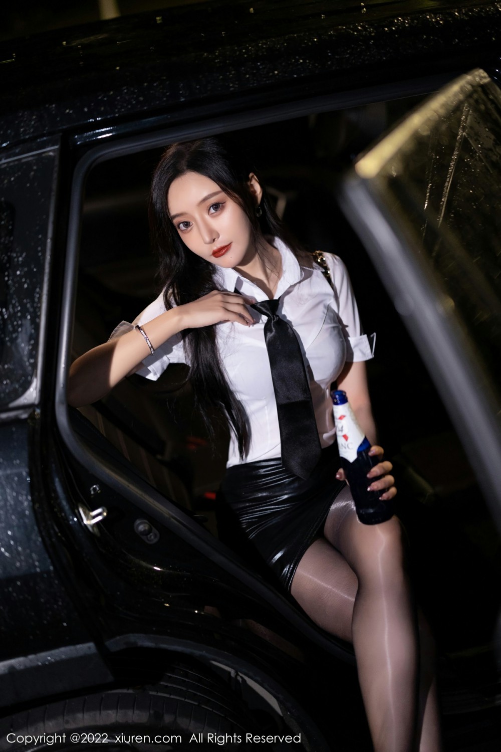 [XiuRen秀人网]No4879王馨瑶yanni-[秀人套图]