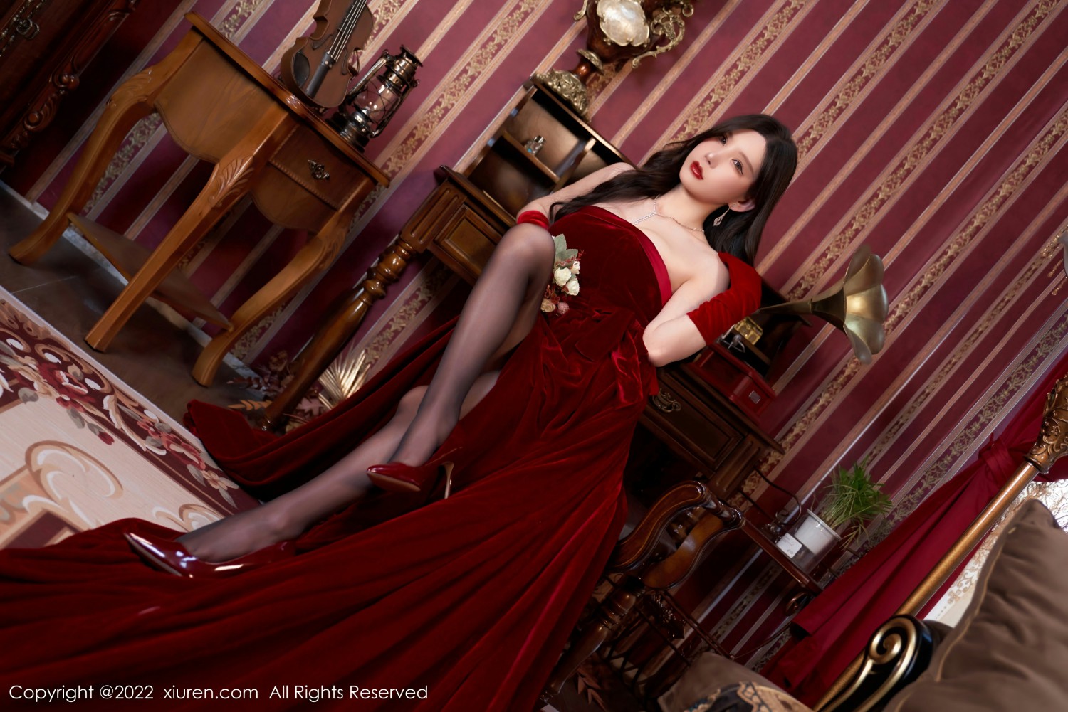 [XiuRen秀人网]No4909周于希Sally-[秀人套图]