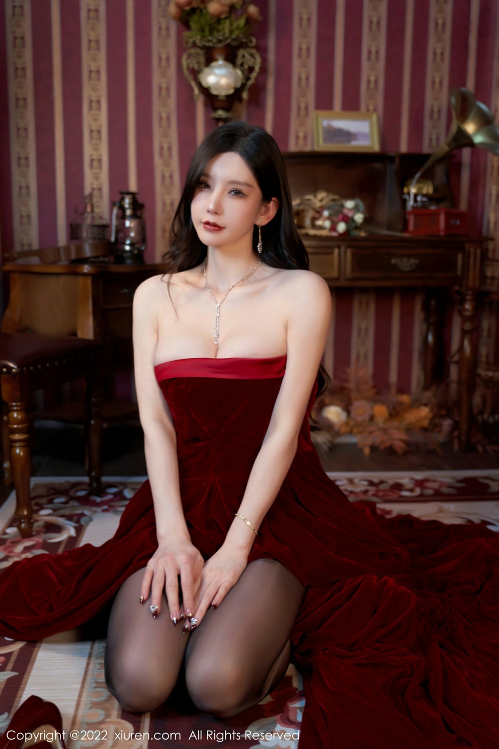 [XiuRen秀人网]No4909周于希Sally-[秀人套图]