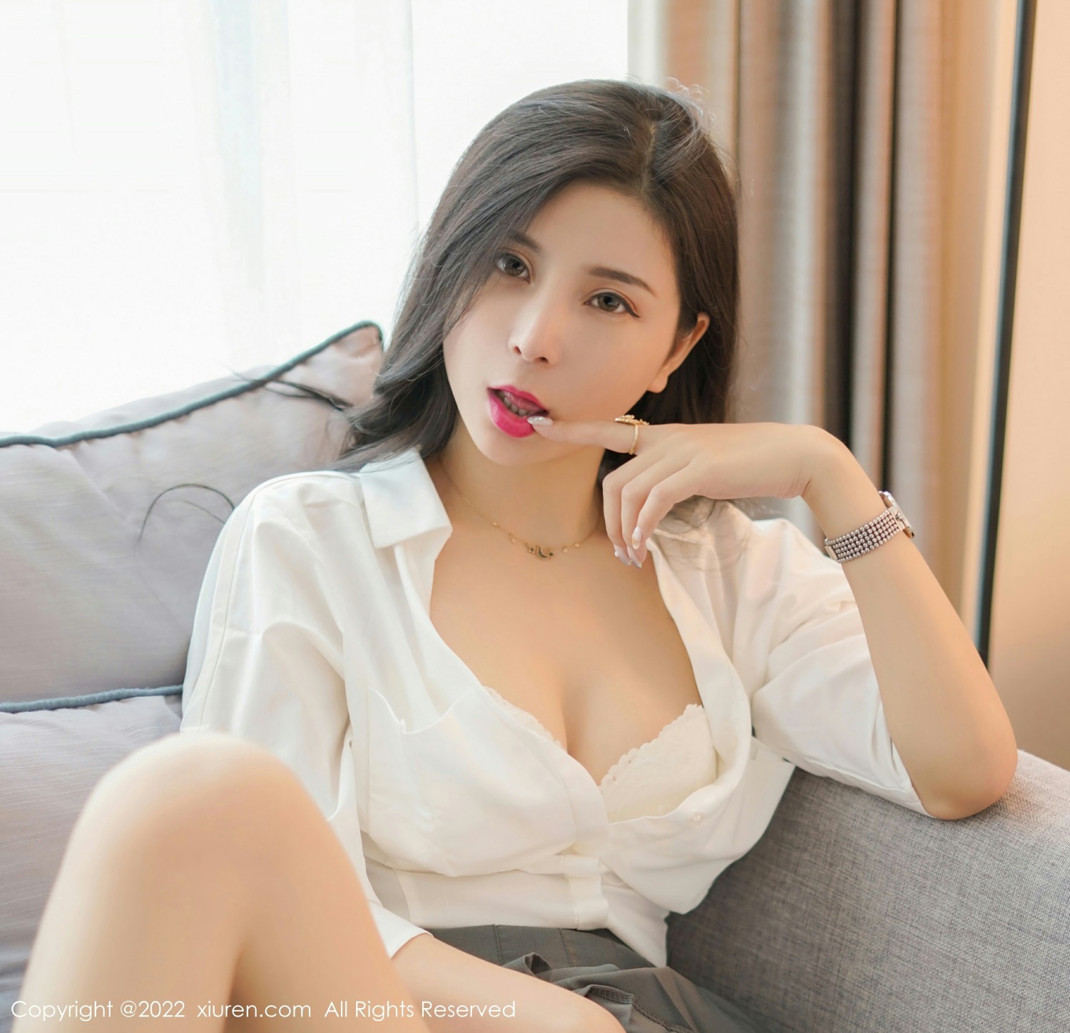 [XiuRen秀人网]No4918小蛮妖Yummy-[秀人套图]