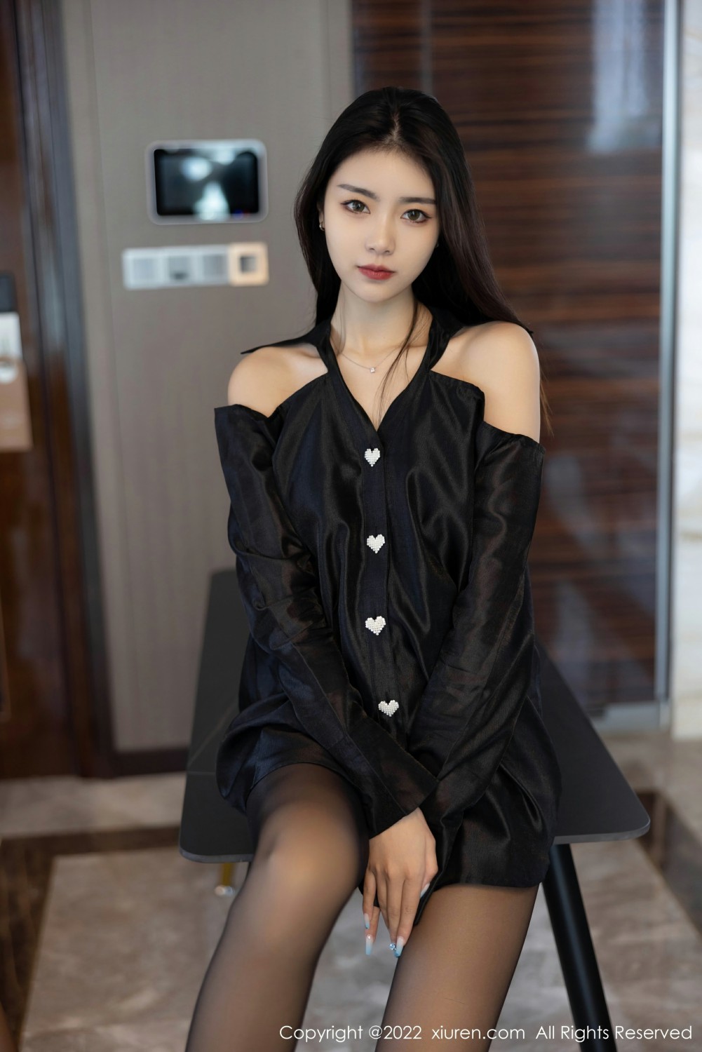 [XiuRen秀人网]No4940可樂Vicky-[秀人套图]