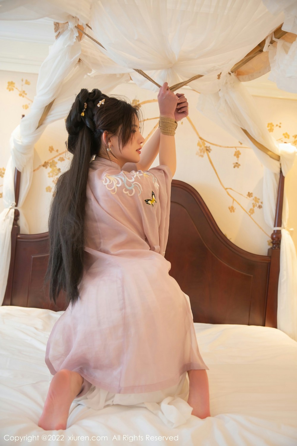 [XiuRen秀人网]No4945就是阿朱啊-[秀人套图]