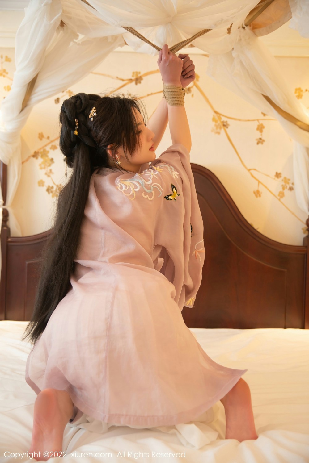 [XiuRen秀人网]No4945就是阿朱啊-[秀人套图]