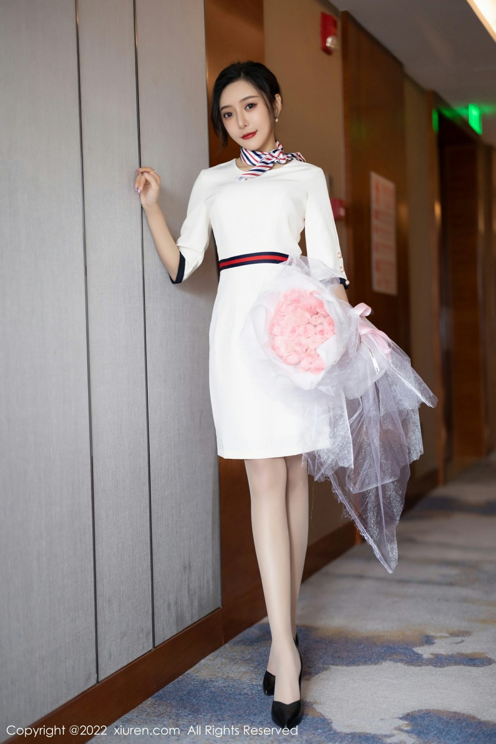 [XiuRen秀人网]No4963王馨瑶yanni-[秀人套图]