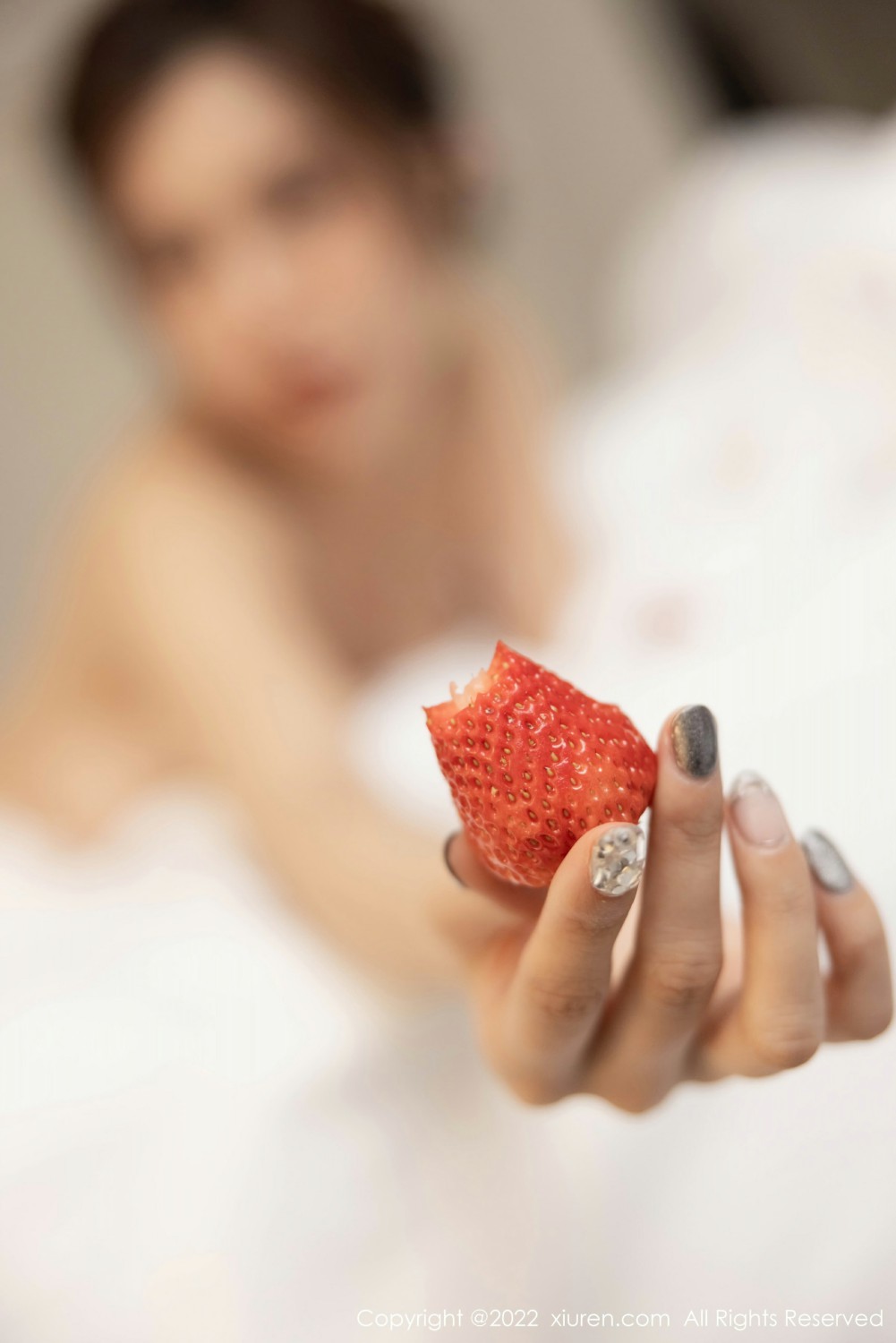 [XiuRen秀人网]20220507No4977绮里嘉ula-[秀人套图]