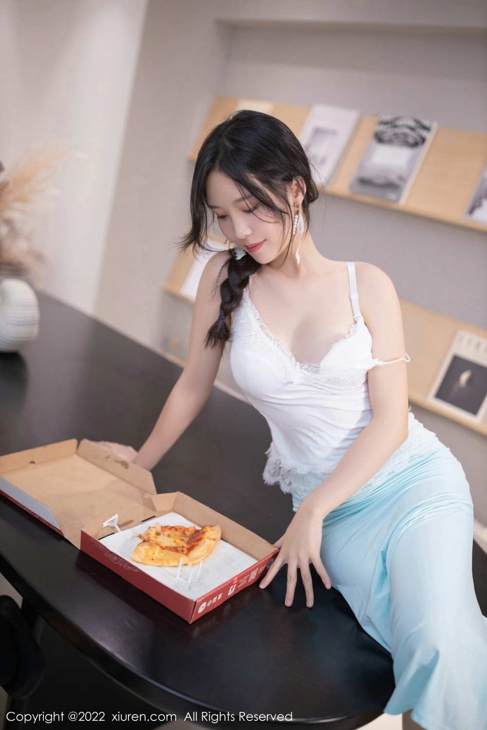 [XiuRen秀人网]20220511No4994利世-[秀人套图]