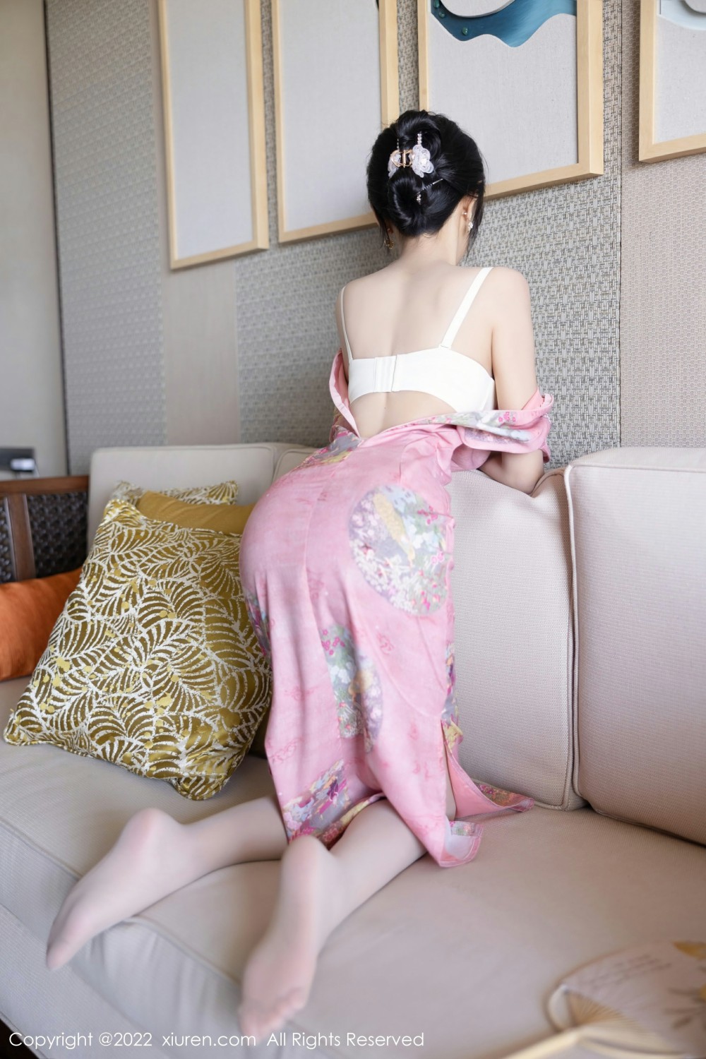 [XiuRen秀人网]20220513No5007王馨瑶yanni-[秀人套图]