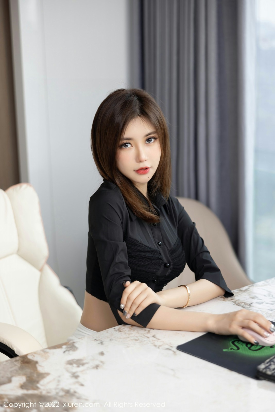 [XiuRen秀人网]20220617No5160绮里嘉ula-[秀人套图]