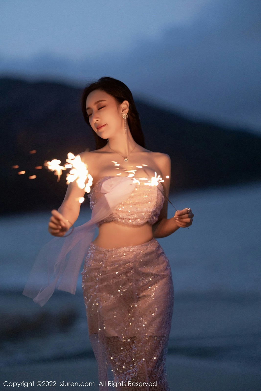 [XiuRen秀人网]20220617No5161王馨瑶yanni-[秀人套图]