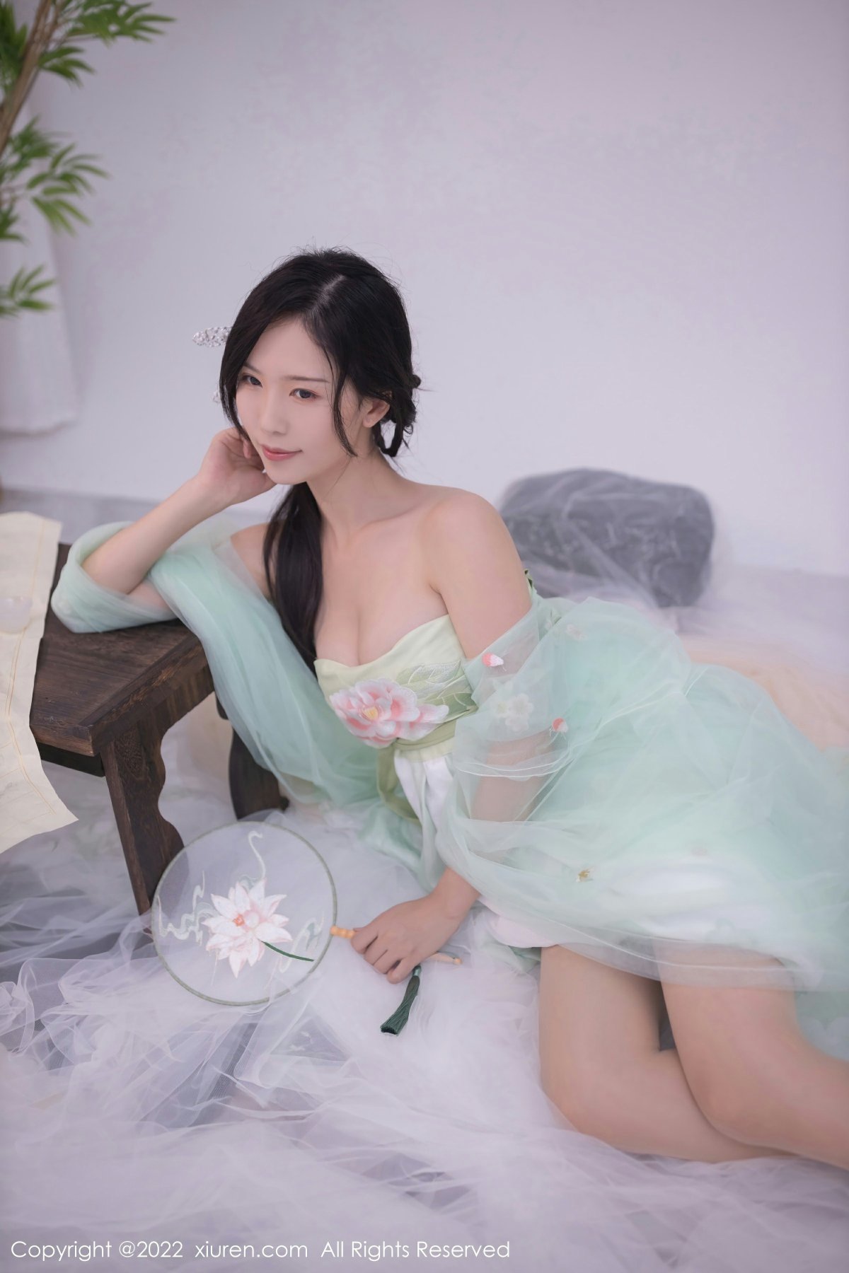 [XiuRen秀人网]20220727No5345利世-[秀人套图]