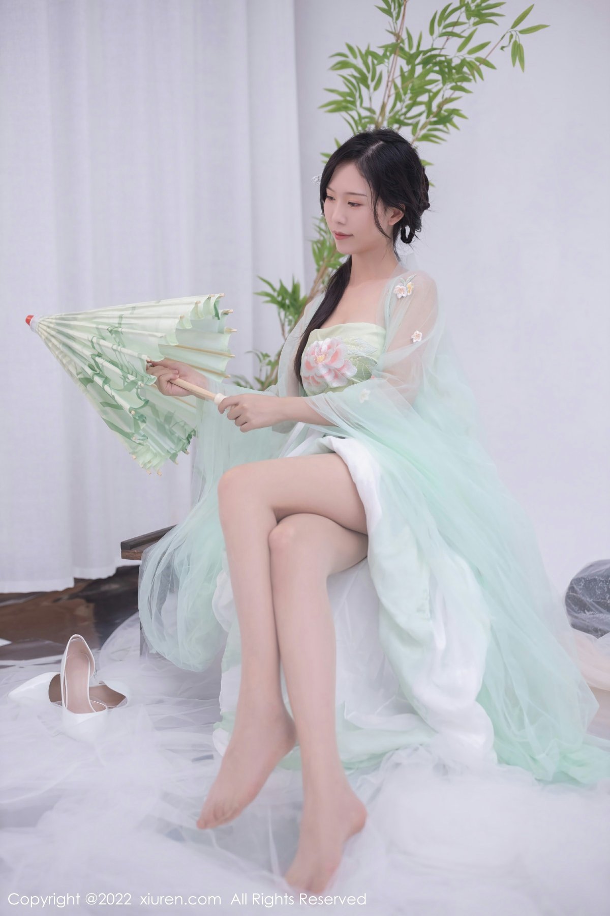 [XiuRen秀人网]20220727No5345利世-[秀人套图]