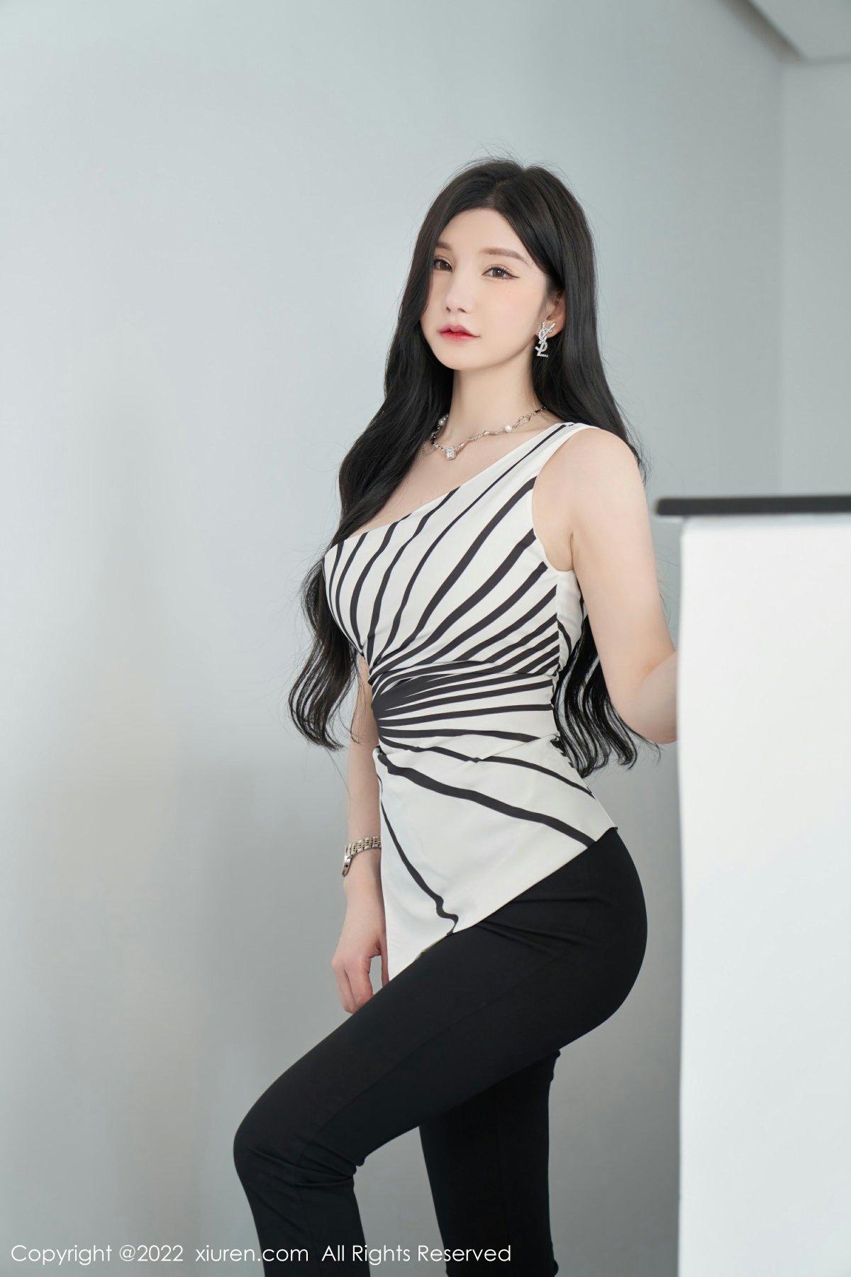 [XiuRen秀人网]20220729No5361周于希Sally-[秀人套图]