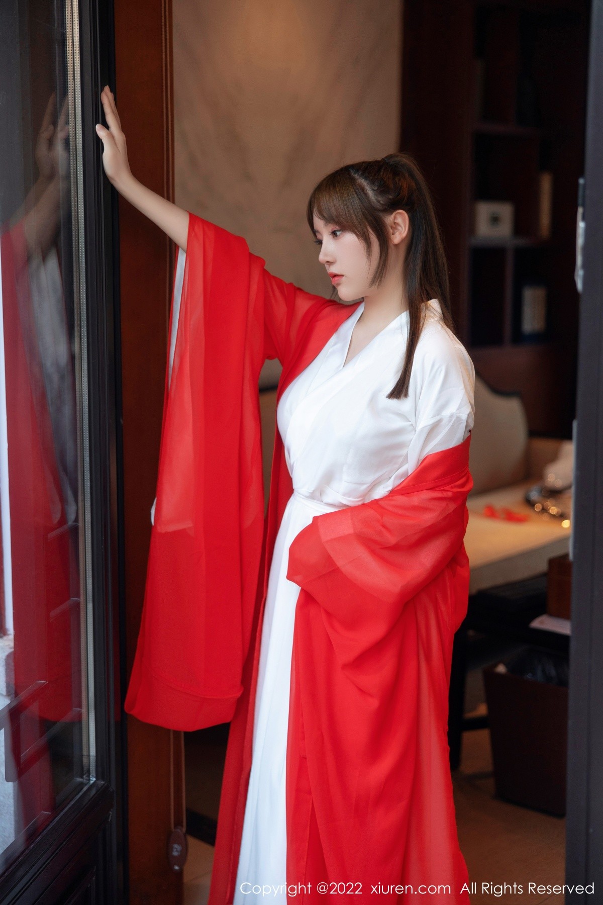 【XiuRen秀人網】20220810Vol5414豆瓣醬【80P】-[秀人套图]