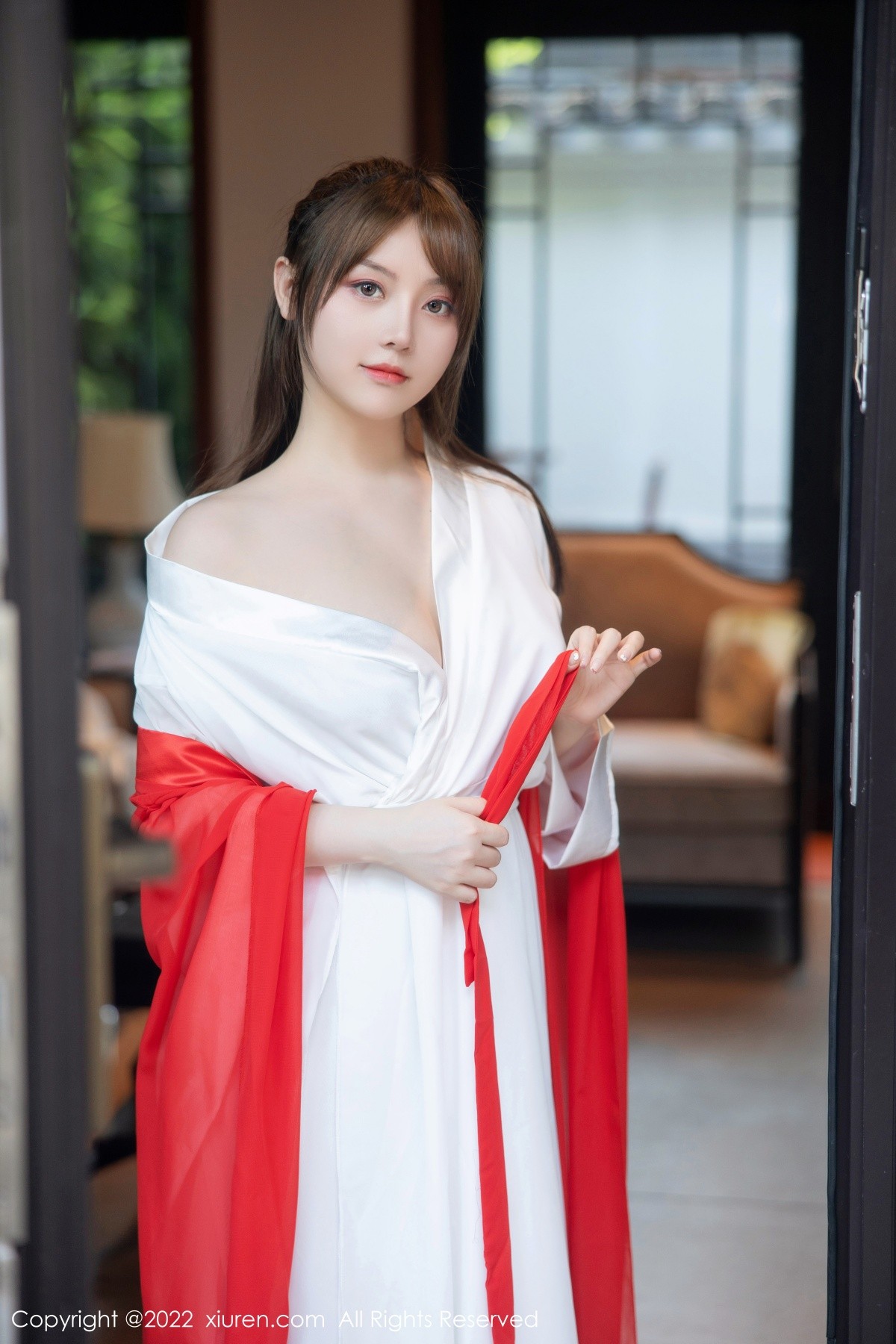 【XiuRen秀人網】20220810Vol5414豆瓣醬【80P】-[秀人套图]