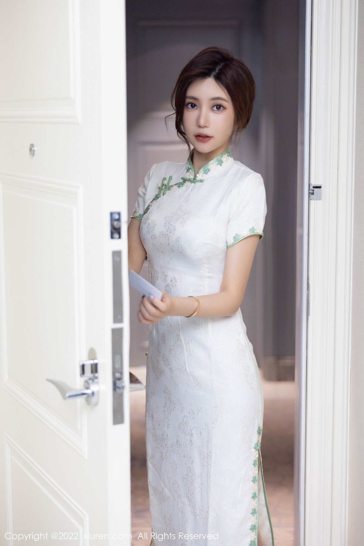 【XiuRen秀人網】20220819Vol5468绮里嘉ula【92P】-[秀人套图]