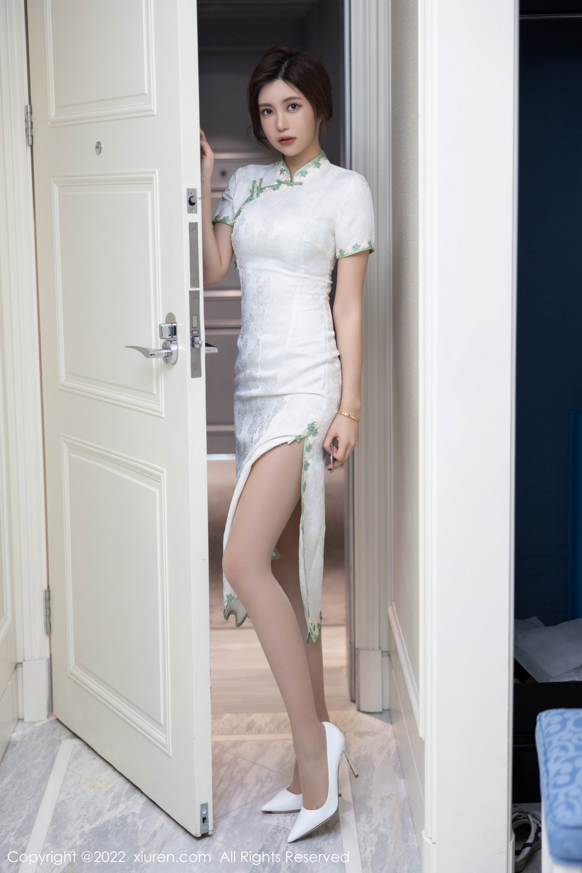 【XiuRen秀人網】20220819Vol5468绮里嘉ula【92P】-[秀人套图]