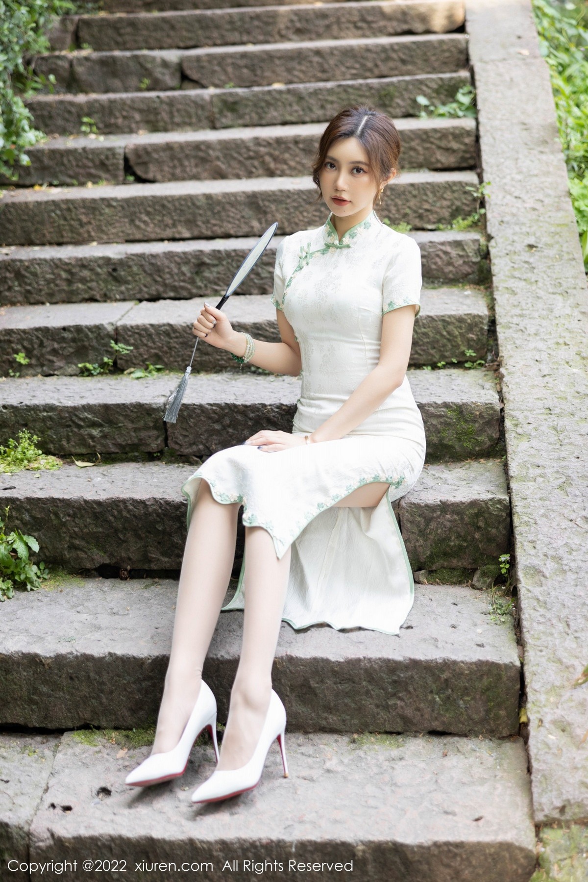 【XiuRen秀人網】20220819Vol5468绮里嘉ula【92P】-[秀人套图]