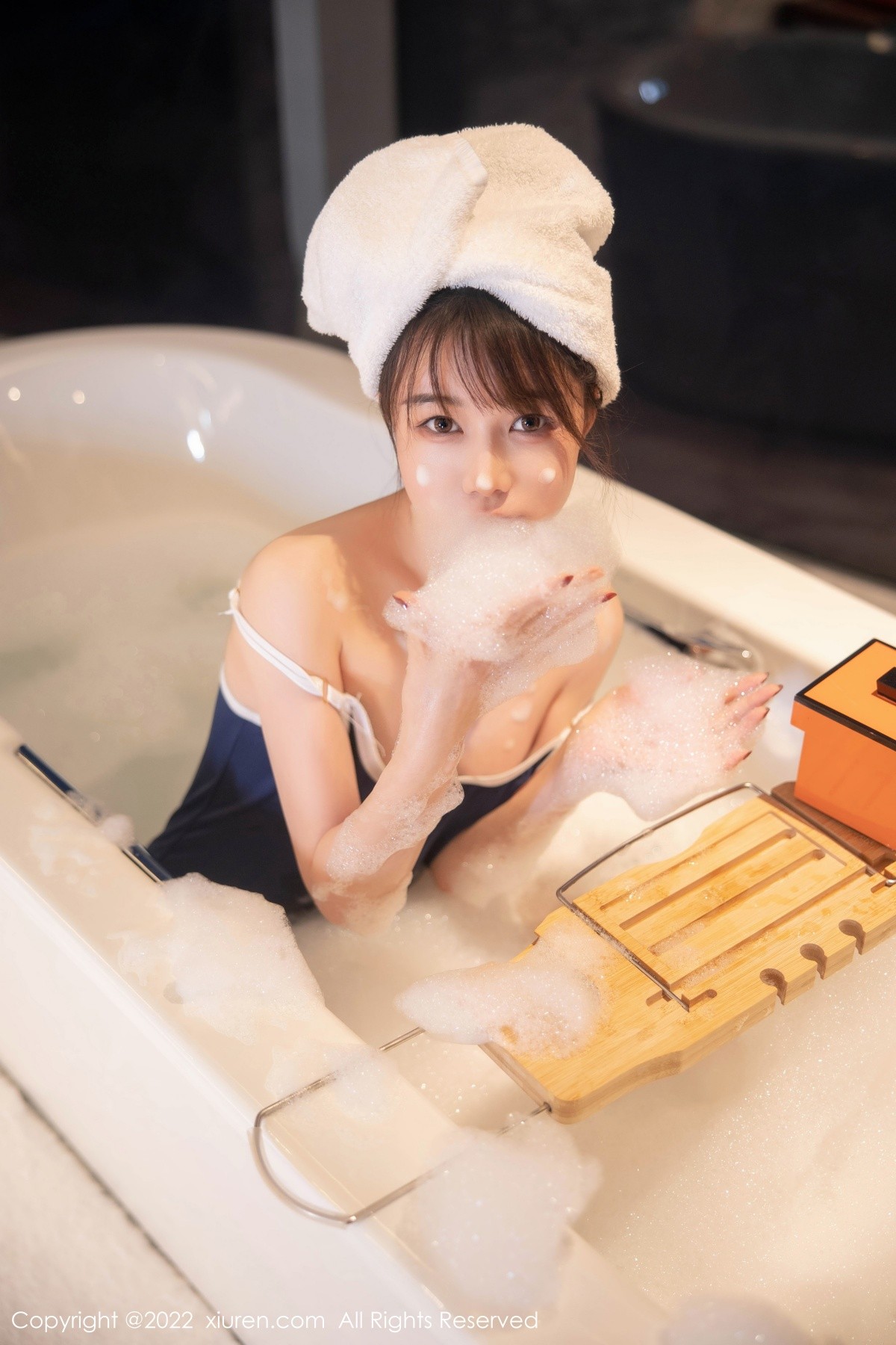 【XiuRen秀人網】20220823Vol5477婠婠麽【76P】-[秀人套图]