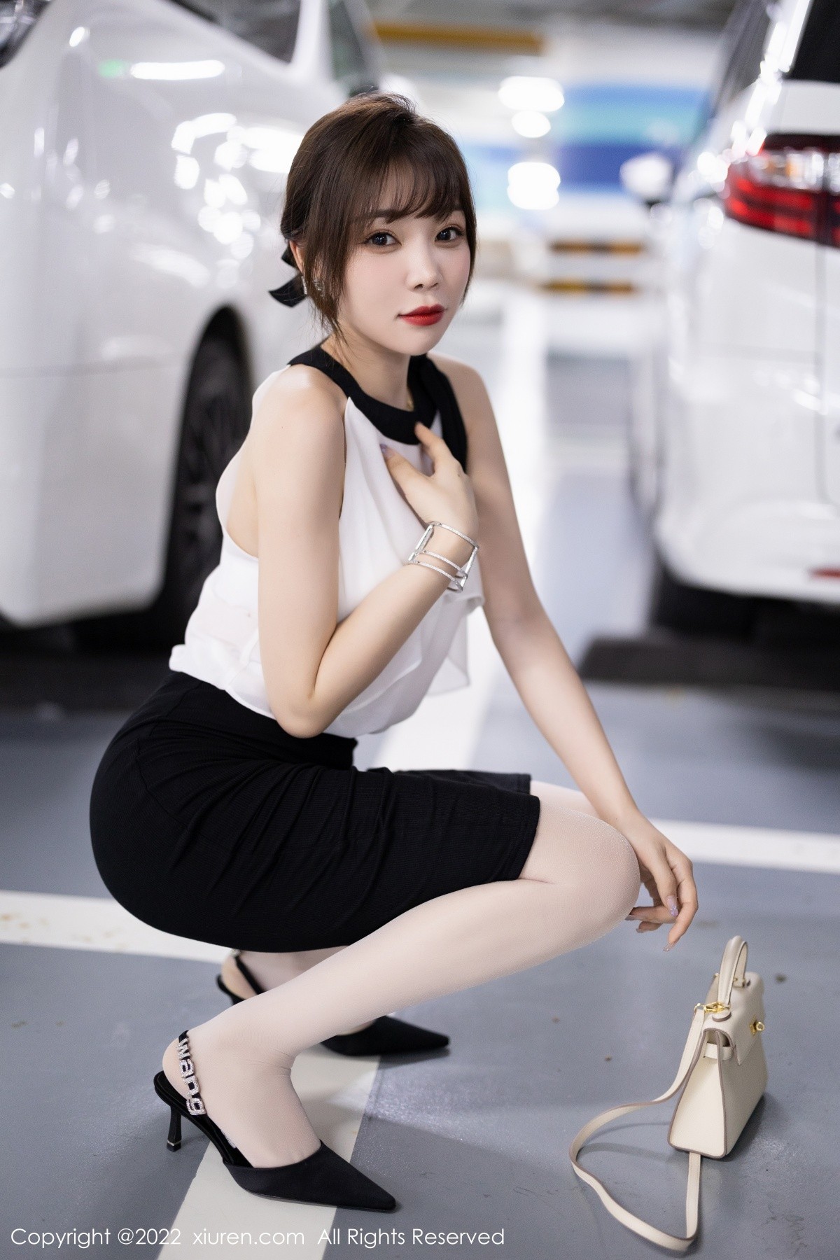 【XiuRen秀人網】20220826Vol5500徐莉芝Booty【80P】-[秀人套图]