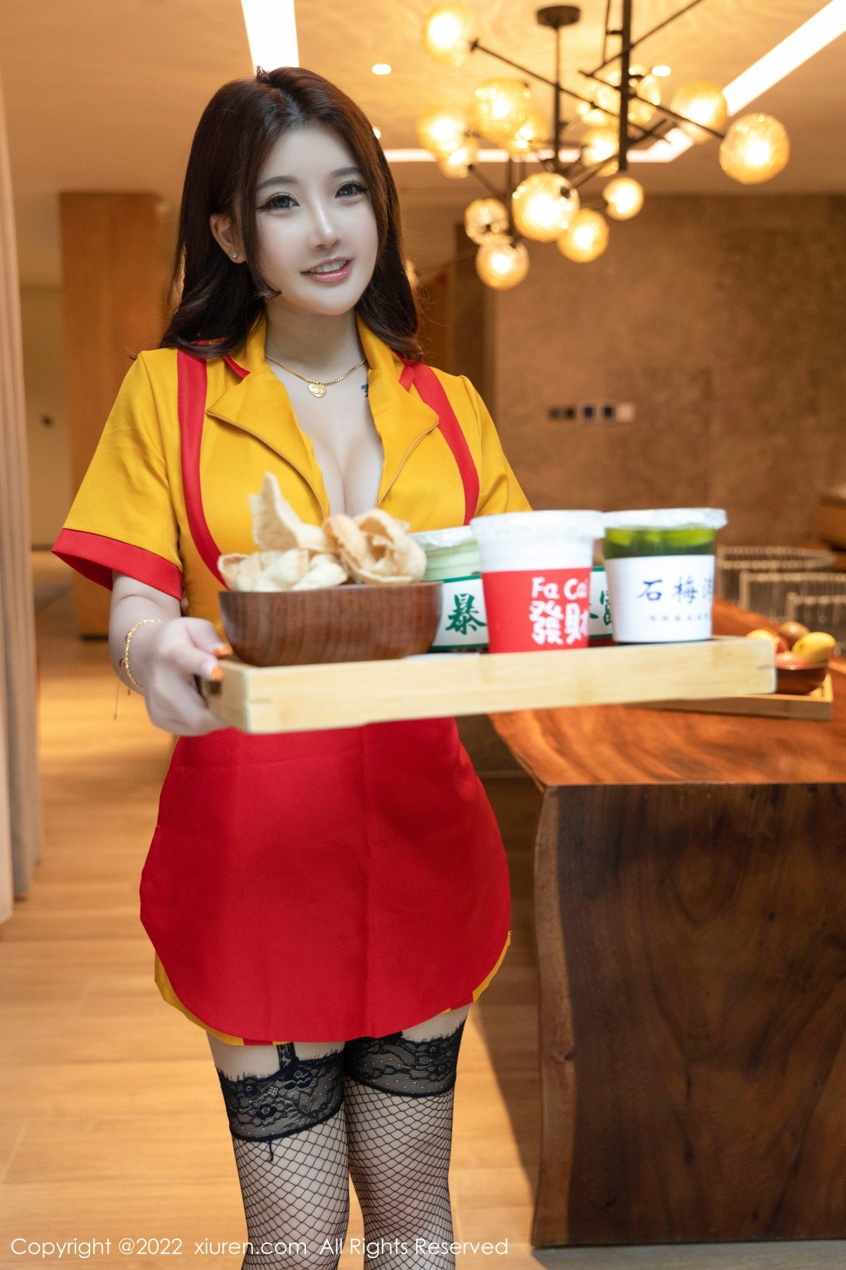 【XiuRen秀人網】20220829Vol5509小海臀Rena【56P】-[秀人套图]