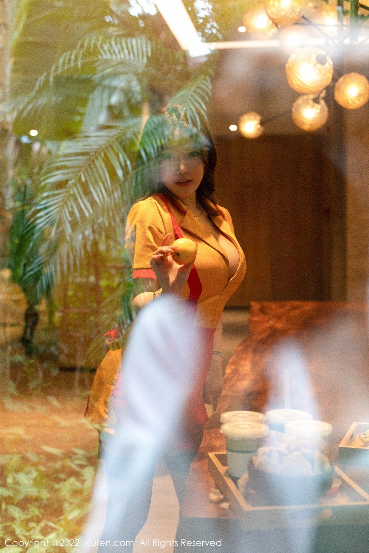 【XiuRen秀人網】20220829Vol5509小海臀Rena【56P】-[秀人套图]