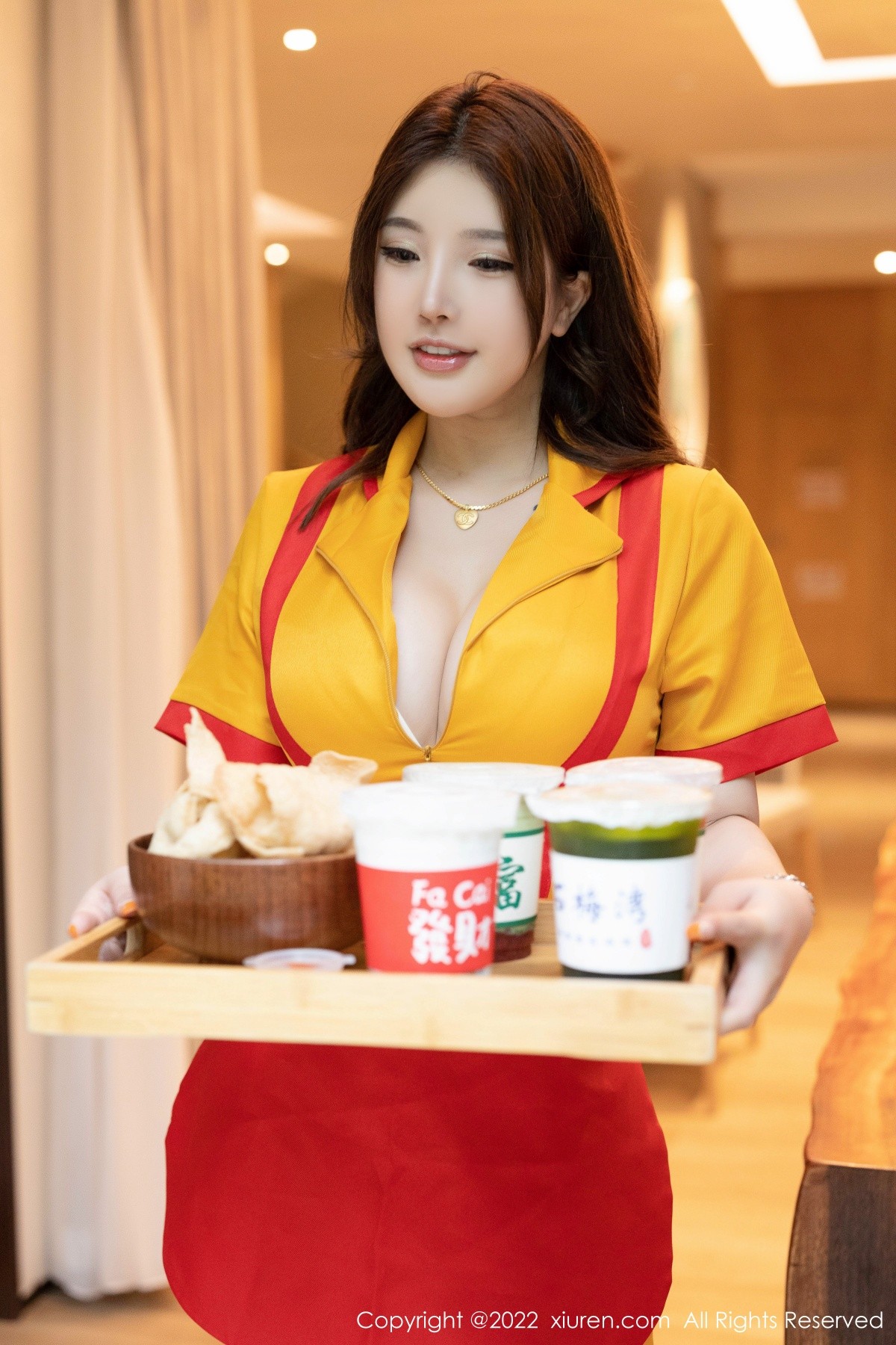 【XiuRen秀人網】20220829Vol5509小海臀Rena【56P】-[秀人套图]