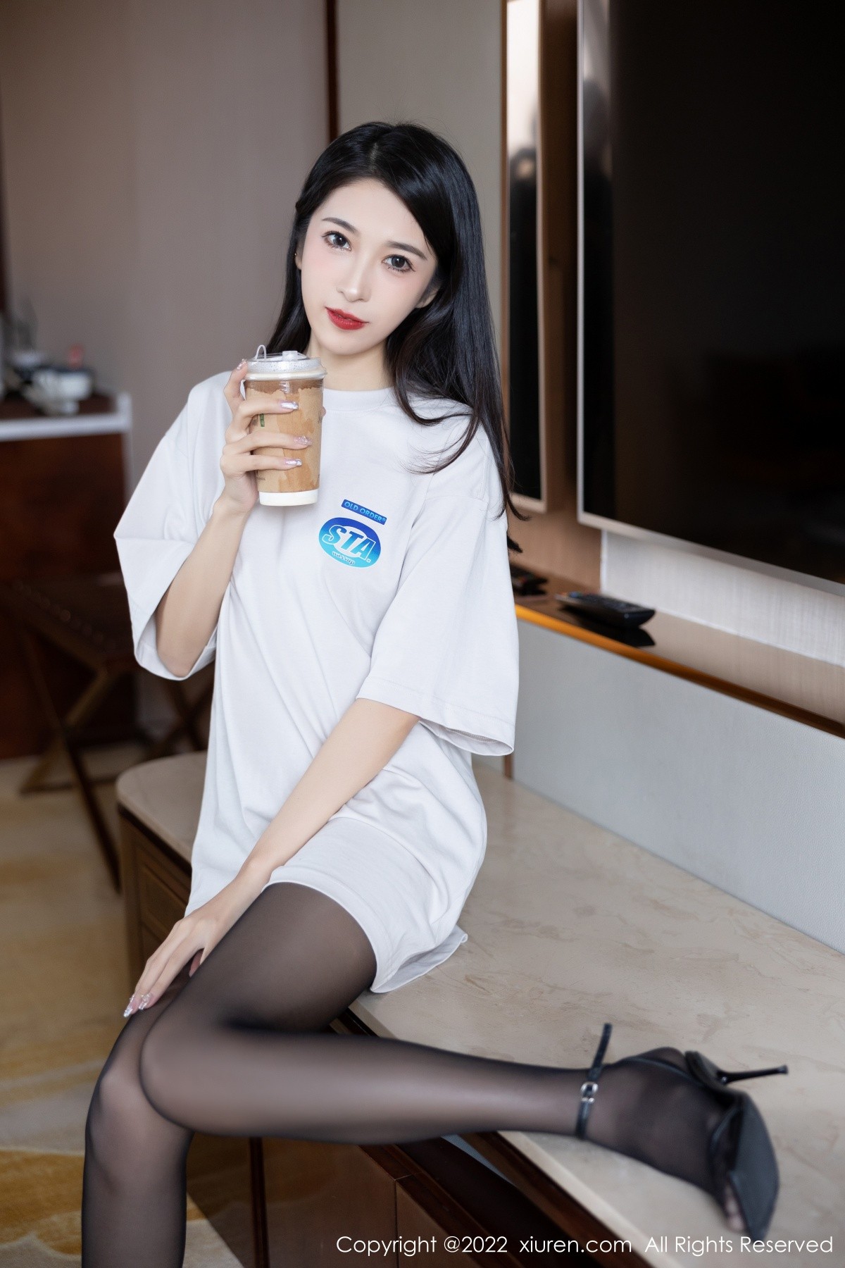 【XiuRen秀人網】20220829Vol5507林樂一【80P】-[秀人套图]