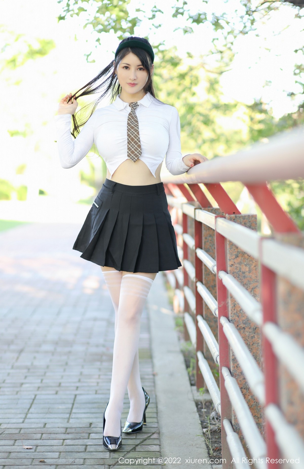 【XiuRen秀人網】20220830Vol5512詩詩kiki【58P】-[秀人套图]